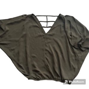 XOXO COLD SHOULDER TOP GREEN CROPPED